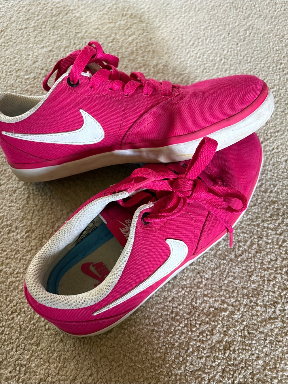 Nike Women's Canvas Sneakers in Bright Pink Size 6